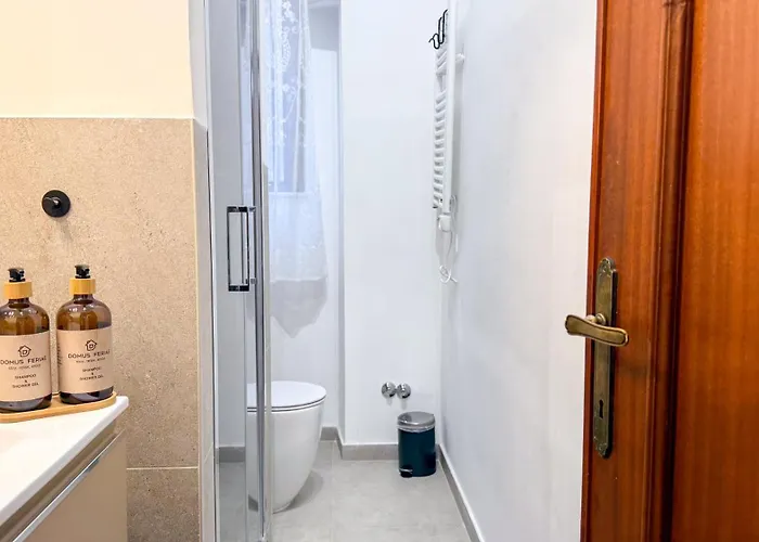 Ampio Moderno A Due Passi Da Trastevere *