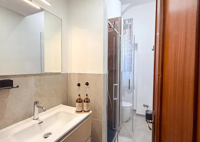Ampio Moderno A Due Passi Da Trastevere Roma